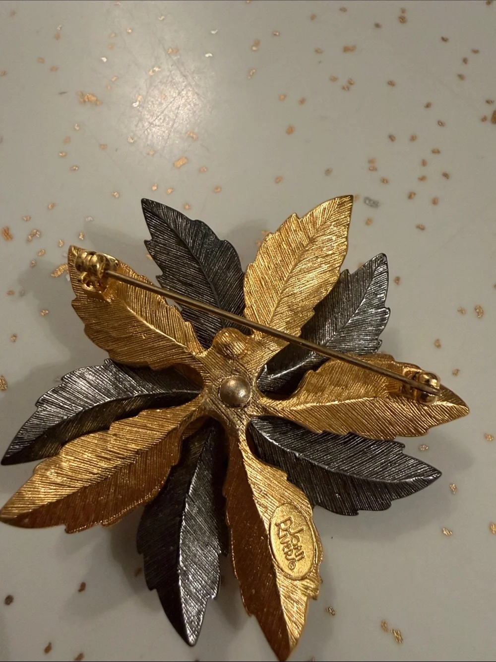 Vintage Joan Rivers Florentine Gold & Black Cactus Flower Brooch Pin